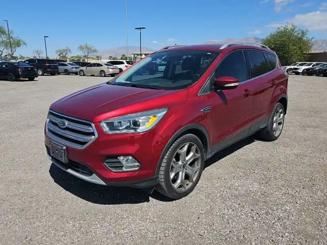 2017 Ford Escape Titanium's photo
