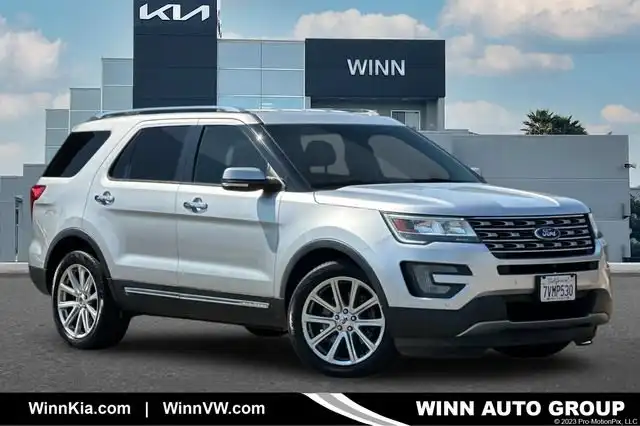 2017 Ford Explorer Limited FWD's photo