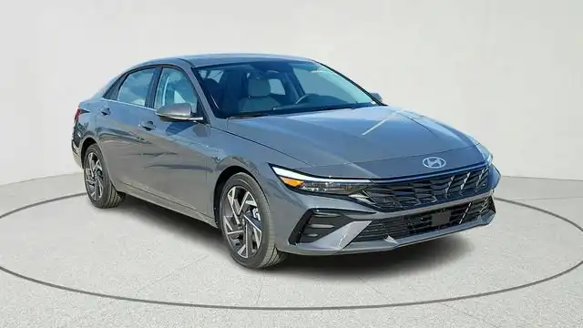 2026 Hyundai Elantra 2.0 Limited IVT's photo