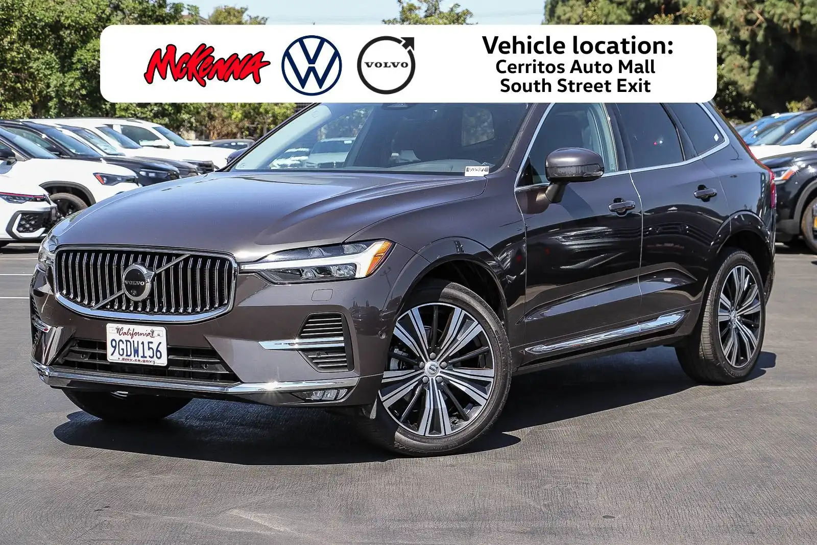 2023 Volvo XC60 B5 Plus Bright Theme AWD's photo