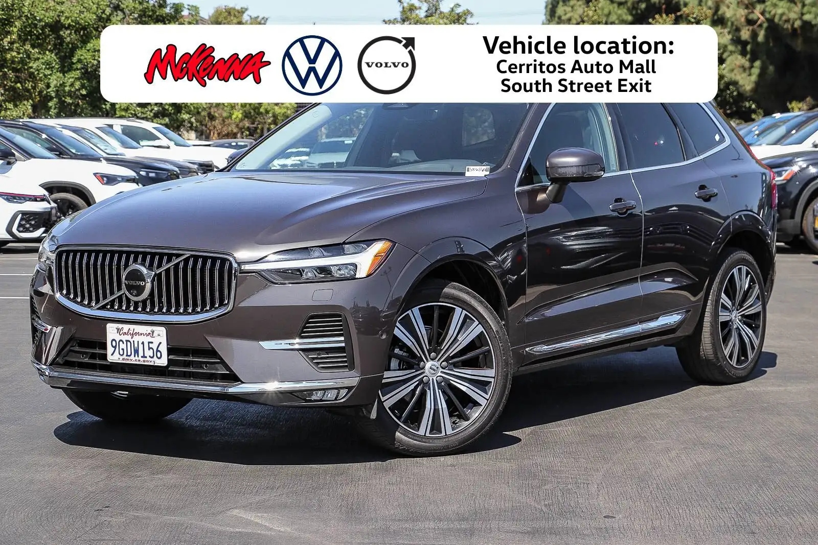 2023 Volvo XC60 B5 Plus Bright Theme AWD's photo
