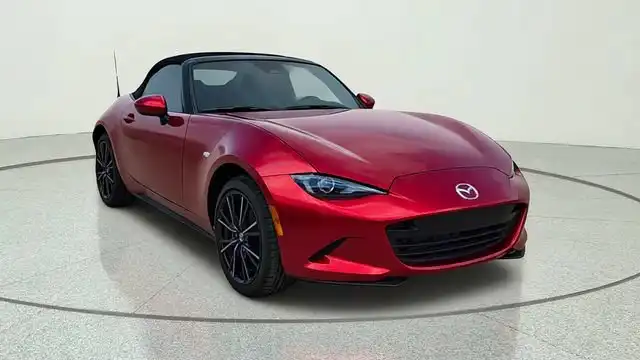 2026 Mazda MX-5 Miata Grand Touring's photo