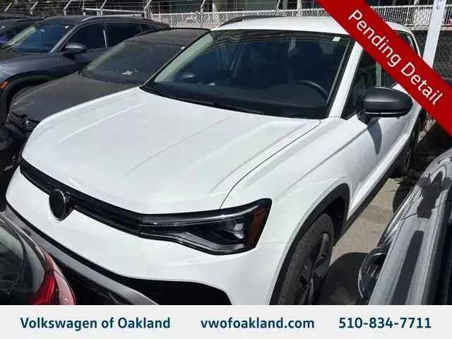 2025 Volkswagen Taos 1.5T S 4Motion's photo