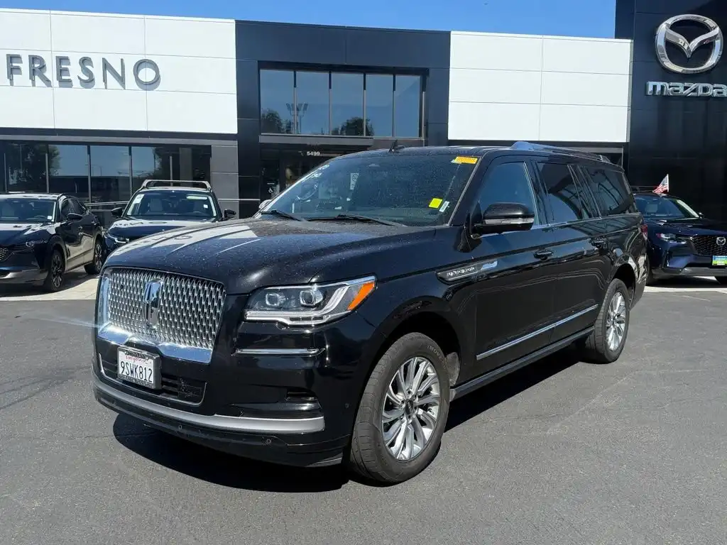 2022 Lincoln Navigator Standard L 4WD's photo