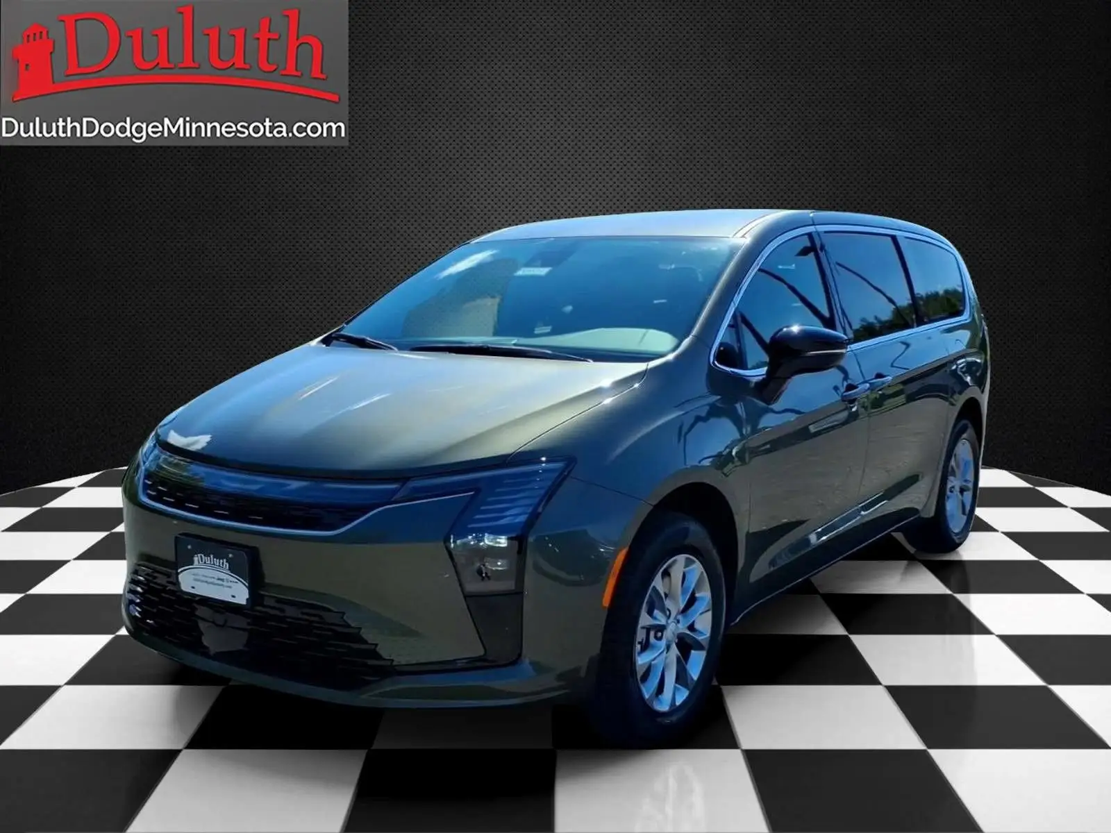 2027 Chrysler Pacifica Select AWD photo 1