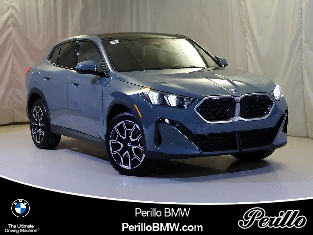 2024 BMW X2 xDrive28i's photo