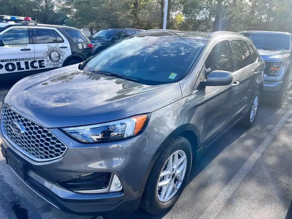 2023 Ford Edge SEL AWD's photo