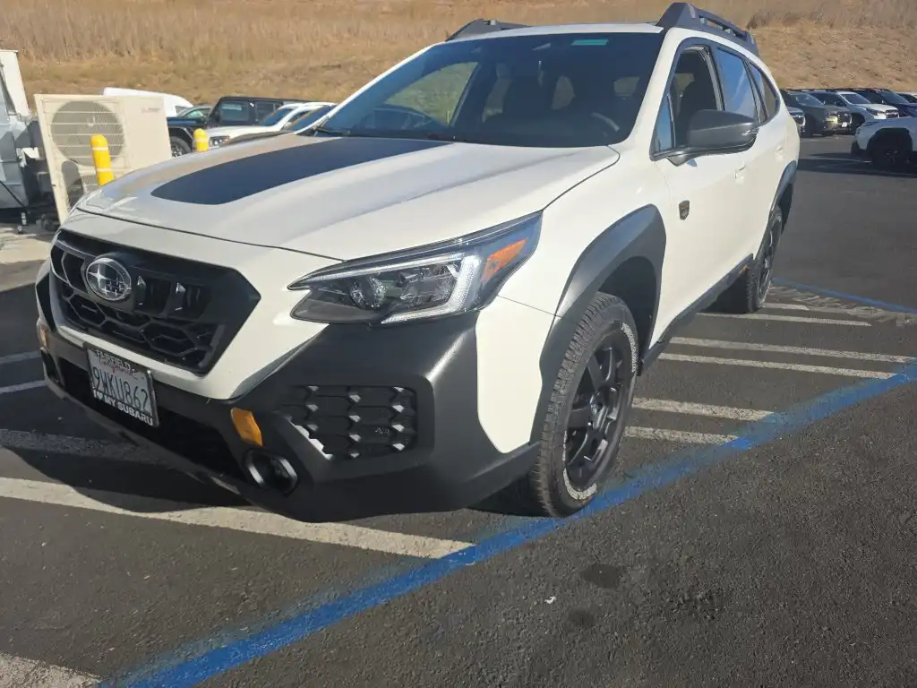 2025 Subaru Outback Wilderness's photo