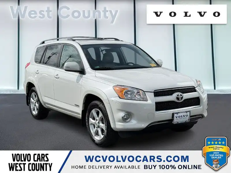 2010 Toyota RAV4 Limited's photo
