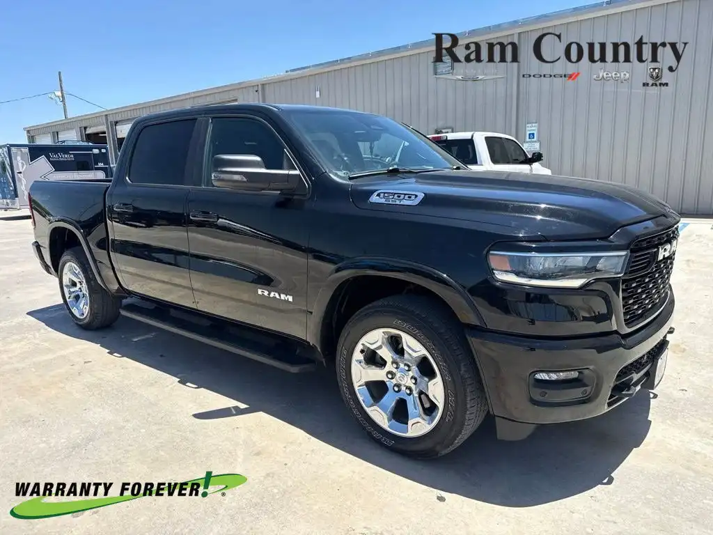 2025 RAM 1500 Big Horn/Lone Star 4x4 Crew Cab 5'7's photo