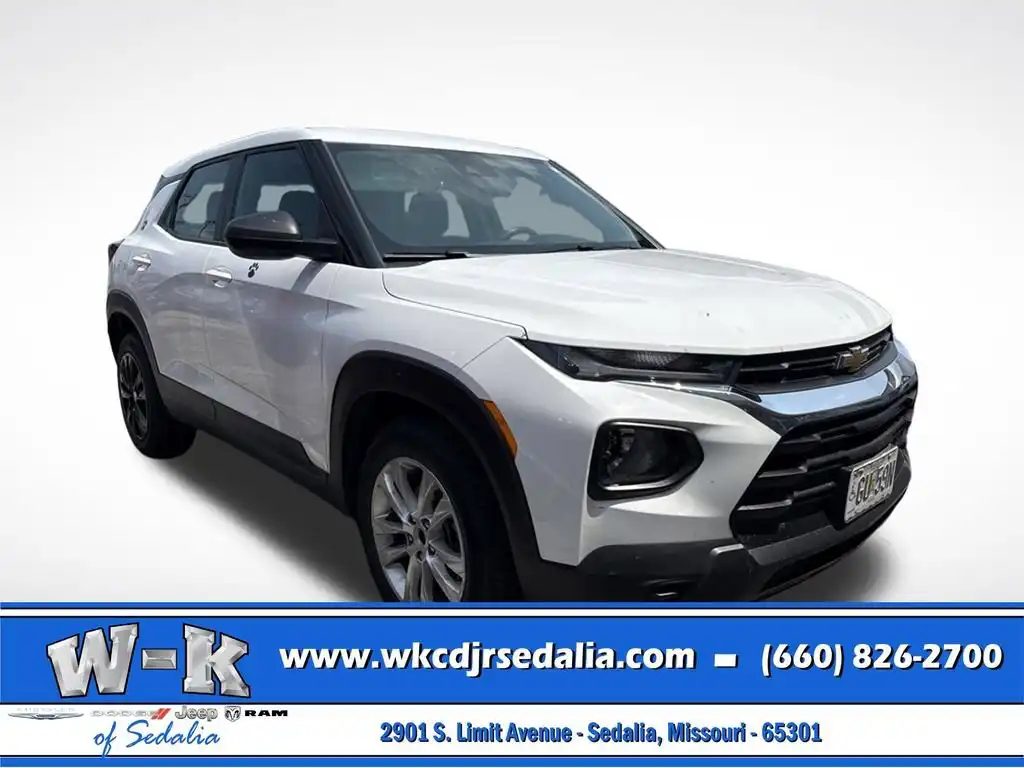 2022 Chevrolet Trailblazer LS's photo