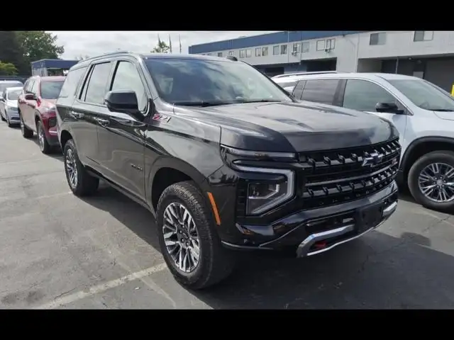 2025 Chevrolet Tahoe Z71 4WD's photo