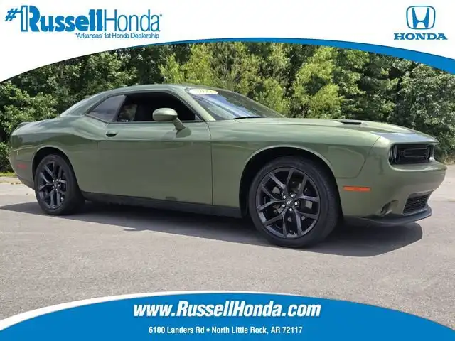 2022 Dodge Challenger SXT Auto's photo