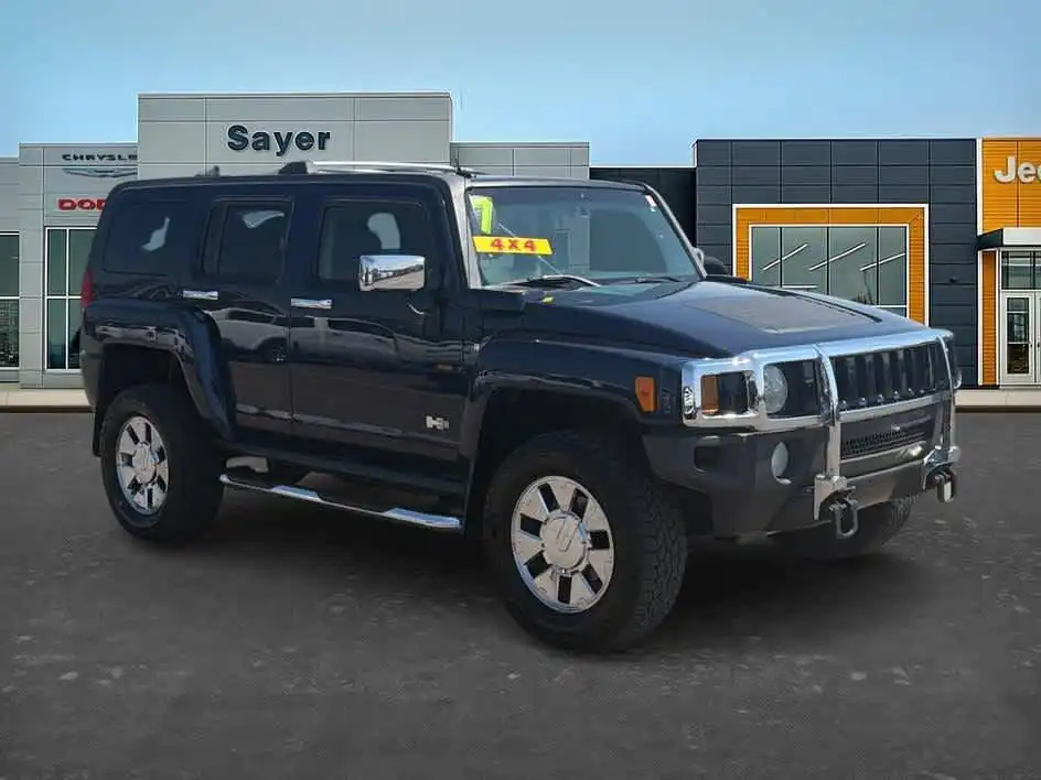 2007 Hummer H3 SUV's photo