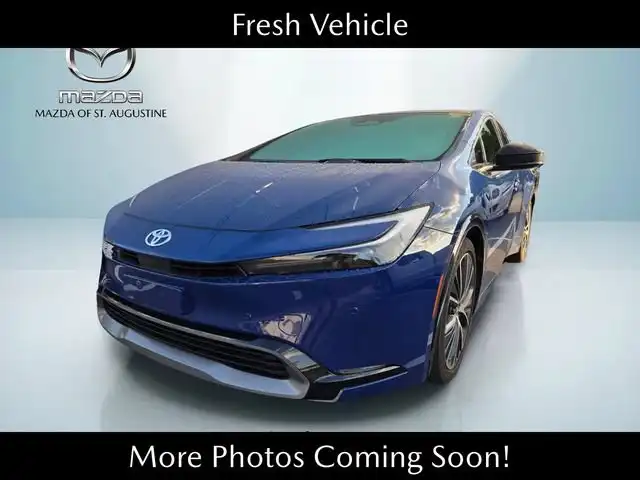 2024 Toyota Prius XLE FWD's photo