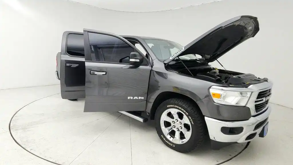 2020 RAM 1500 Big Horn/Lone Star Crew Cab 5'7's photo