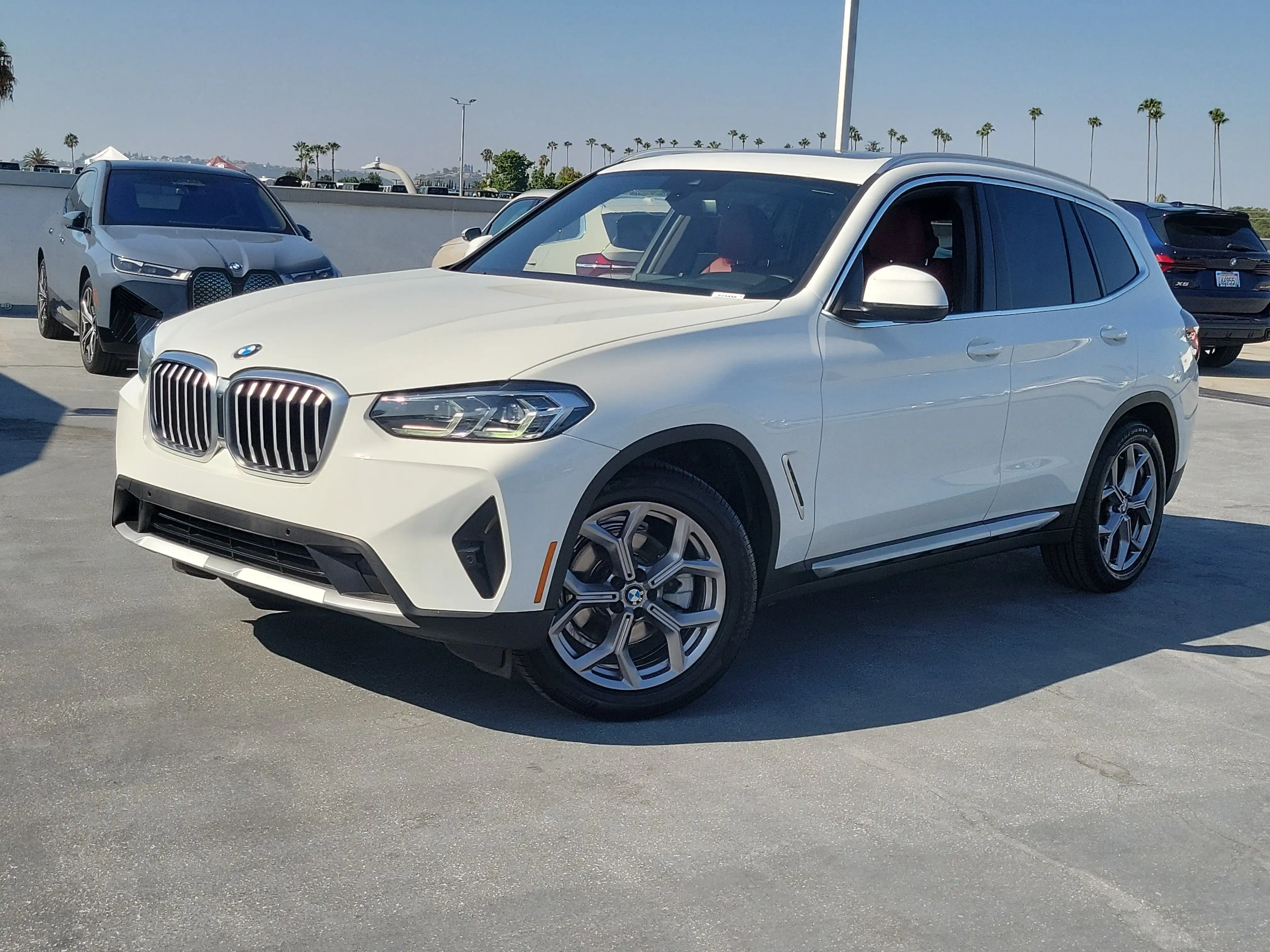 2023 BMW X3 sDrive30i's photo