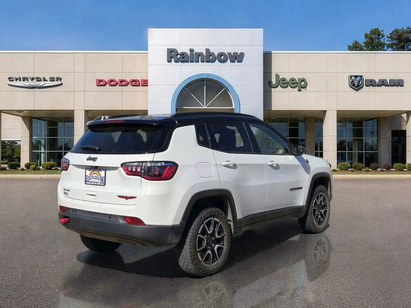 2025 Jeep Compass Trailhawk 4X4 photo 3