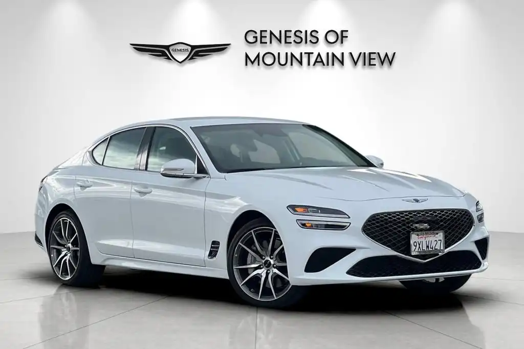 2026 Genesis G70 2.5T Standard's photo