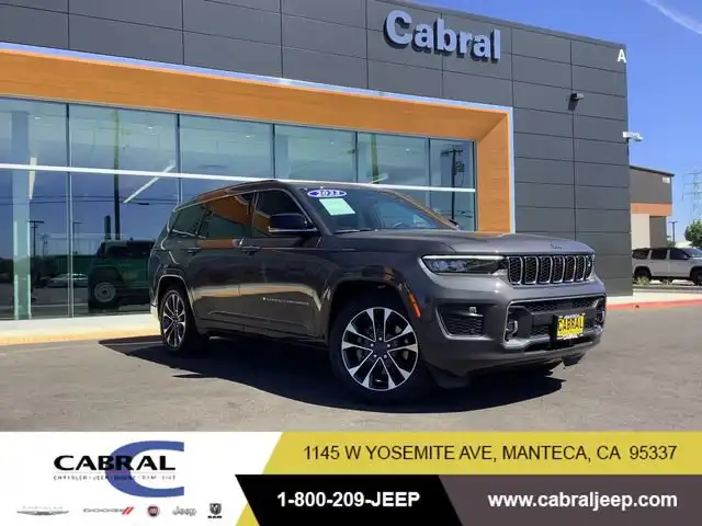 2023 Jeep Grand Cherokee L Overland 4WD's photo