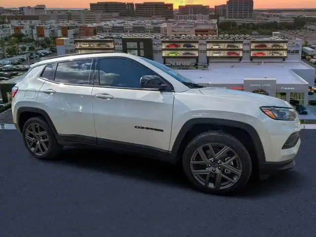 2026 Jeep Compass Latitude Altitude 4WD's photo