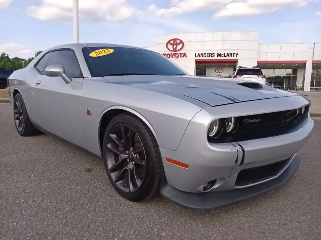 2022 Dodge Challenger R/T Scat Pack's photo