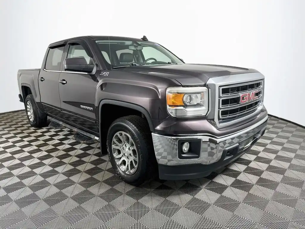2015 GMC Sierra SLE 4WD Crew Cab SWB's photo