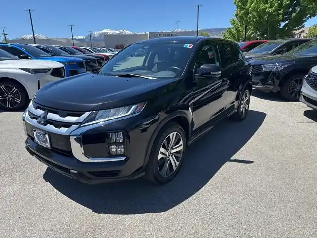 2024 Mitsubishi Outlander Sport 2.0 ES AWC CVT's photo