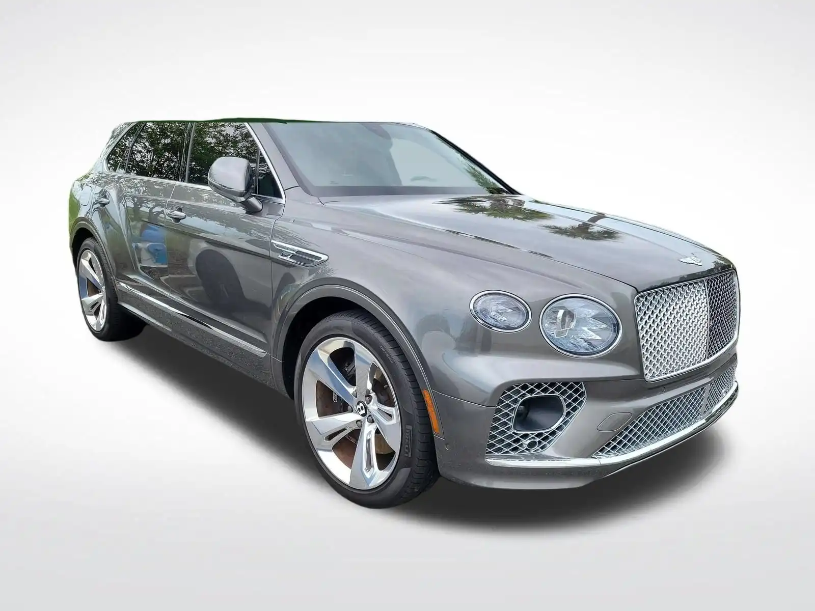 2023 Bentley Bentayga Hybrid's photo