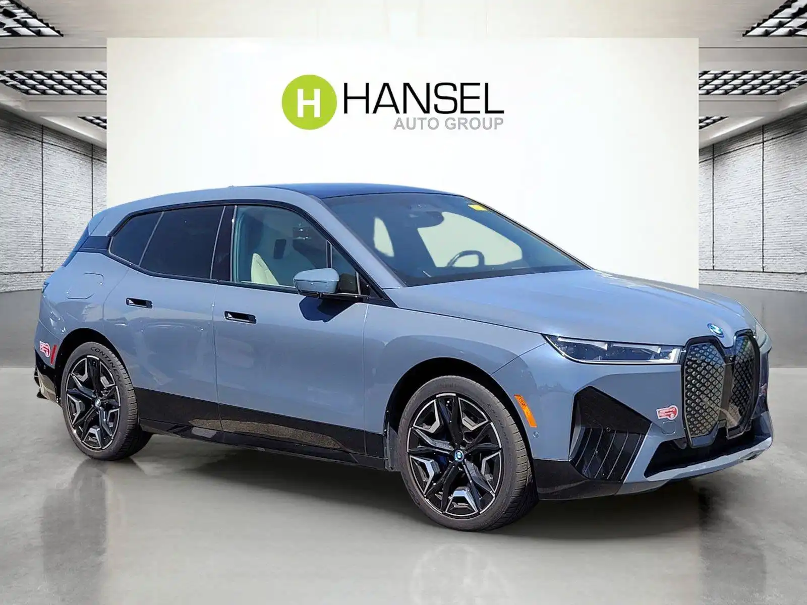 2024 BMW iX xDrive50's photo