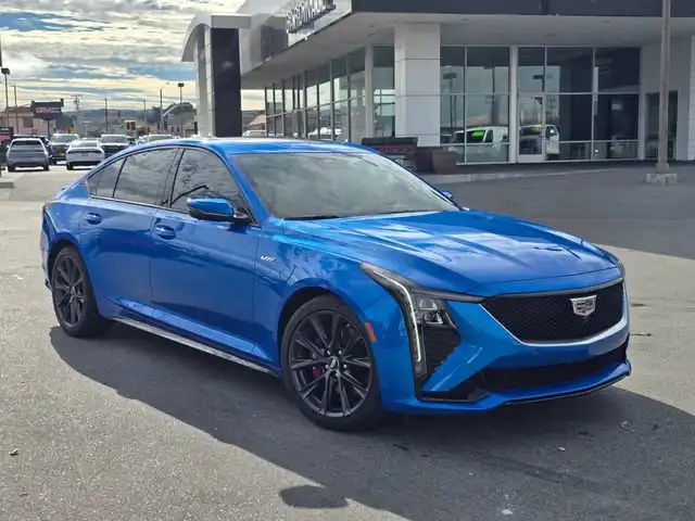 2025 Cadillac CT5 V-Series's photo