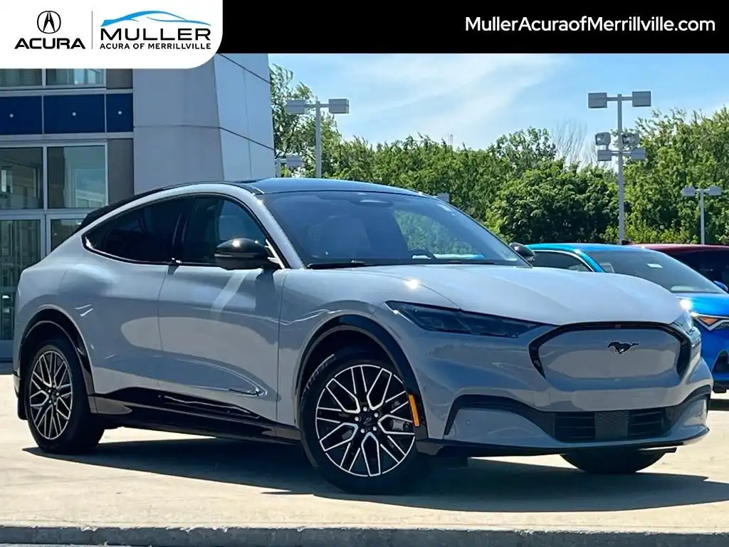 2024 Ford Mustang-Mach-e Premium's photo