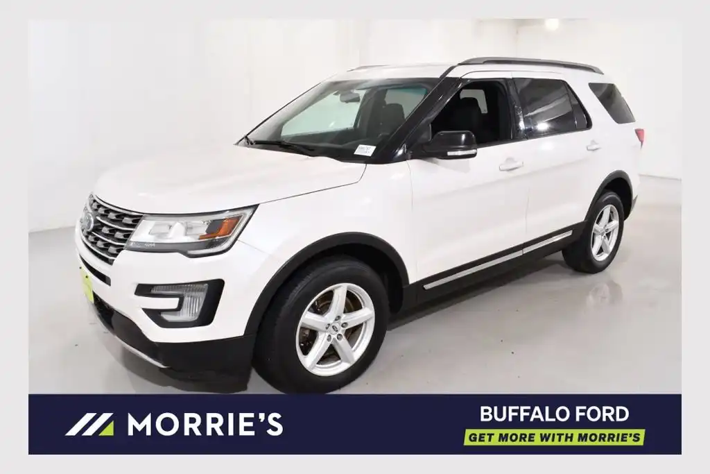 2017 Ford Explorer XLT 4WD's photo