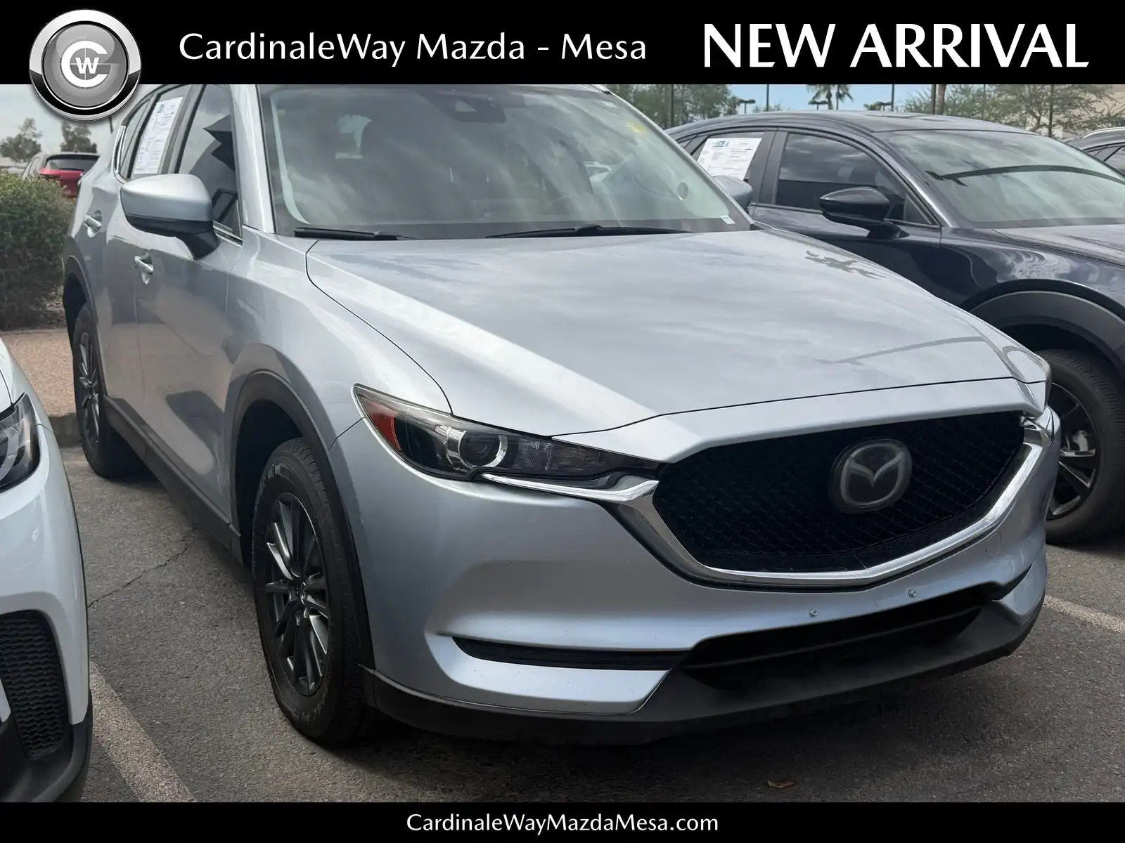 2019 Mazda CX-5 Touring Auto's photo