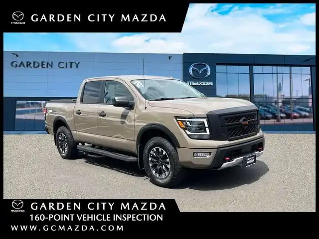 2021 Nissan Titan PRO-4X 4X4 Crew Cab's photo