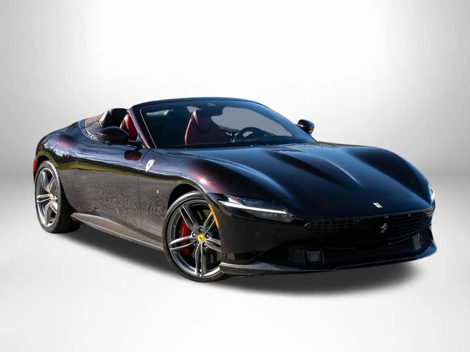 2024 Ferrari Roma Spider's photo
