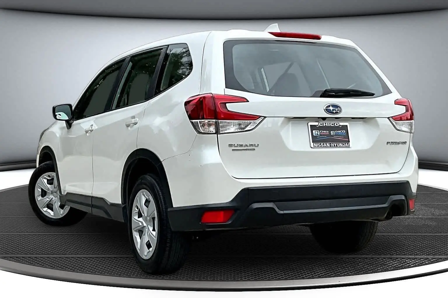 2021 Subaru Forester Base photo 4