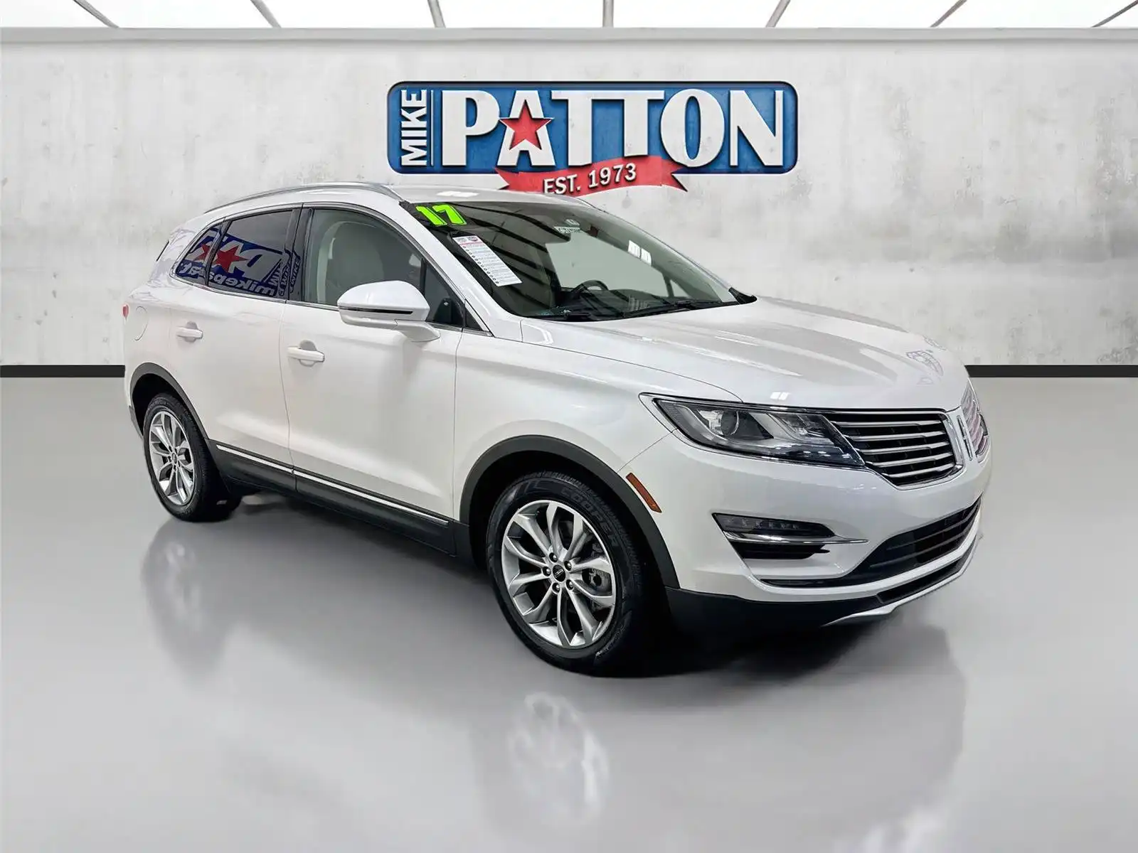 2017 Lincoln MKC Select FWD's photo