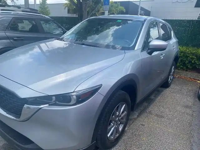 2023 Mazda CX-5 S Select Package Auto AWD's photo