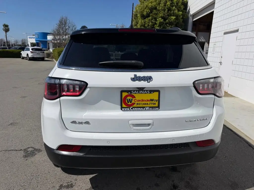 2024 Jeep Compass Limited 4X4 photo 5
