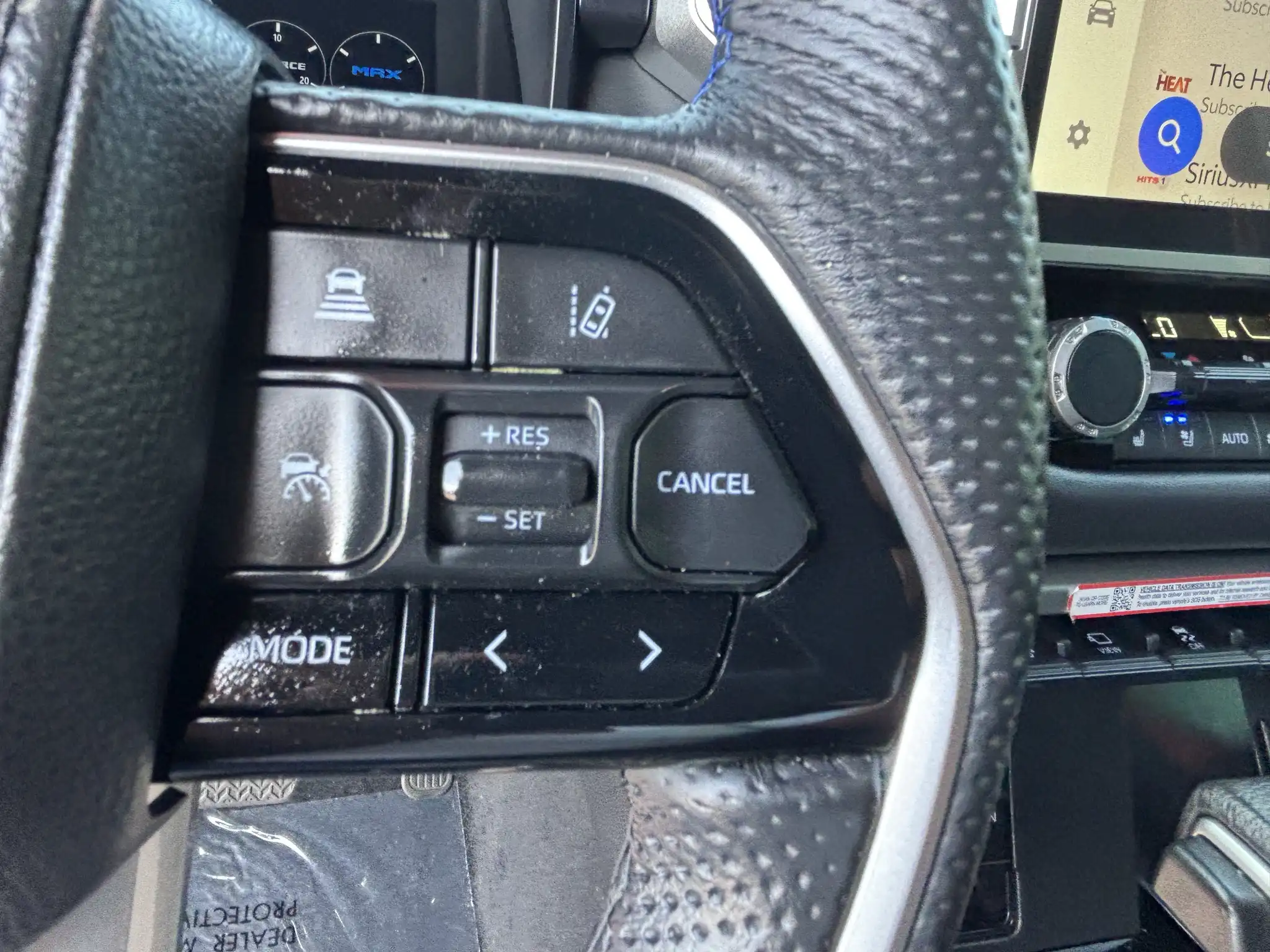 2025 Toyota Sequoia Platinum 4WD i-FORCE MAX Hybrid's photo