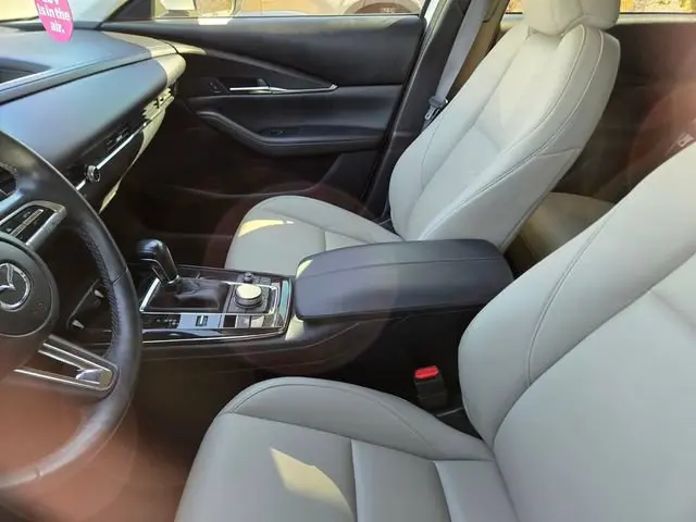 2022 Mazda CX-30 Preferred AWD photo 4