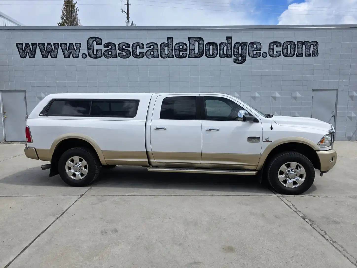 2015 RAM 3500 Longhorn 4X4 Crew Cab LWB's photo