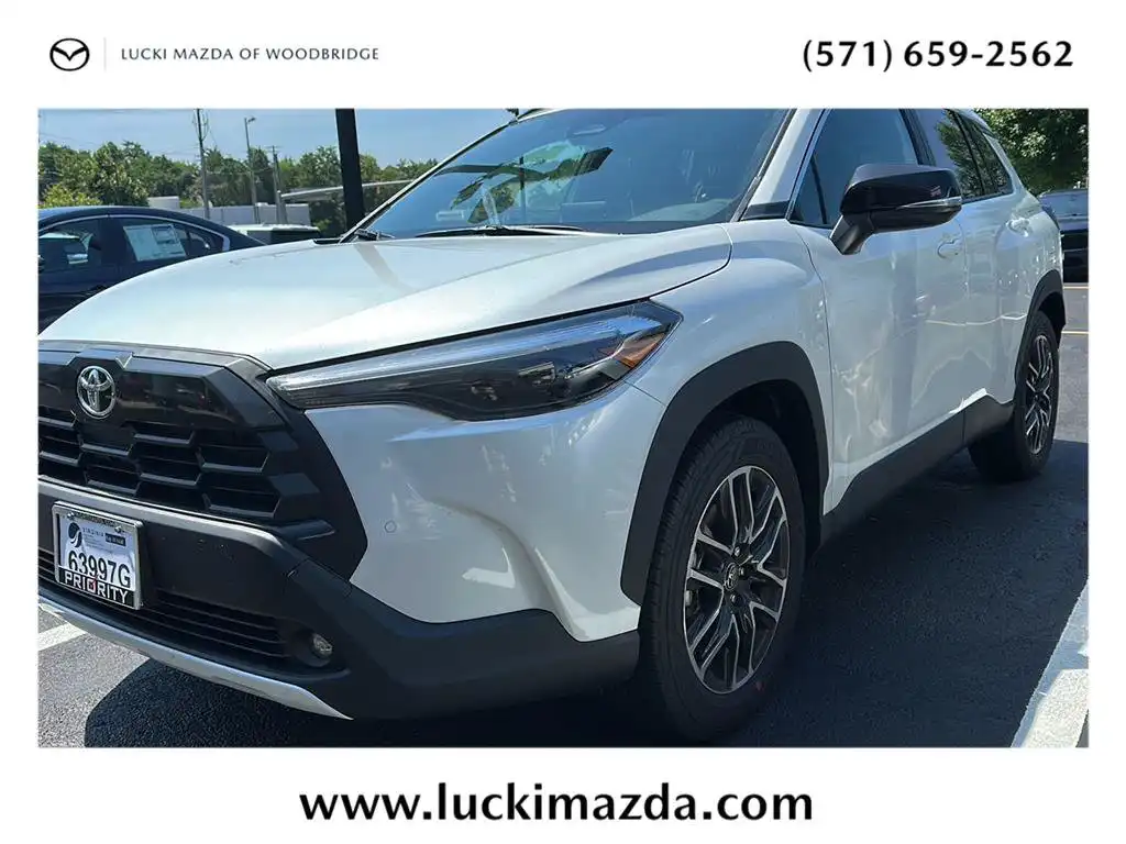 2026 Toyota Corolla Cross XLE AWD's photo