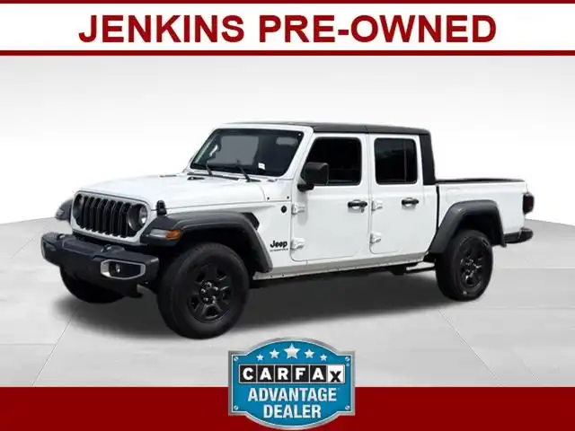 2024 Jeep Gladiator Sport's photo