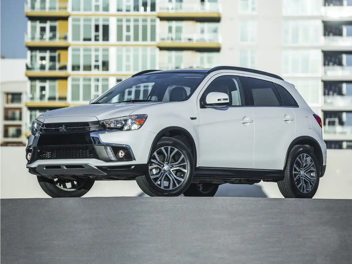2019 Mitsubishi Outlander Sport 2.0 SE 2WD CVT's photo