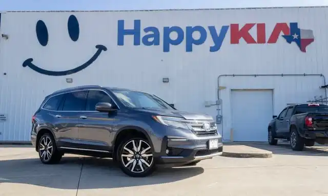 2021 Honda Pilot Touring 2WD's photo