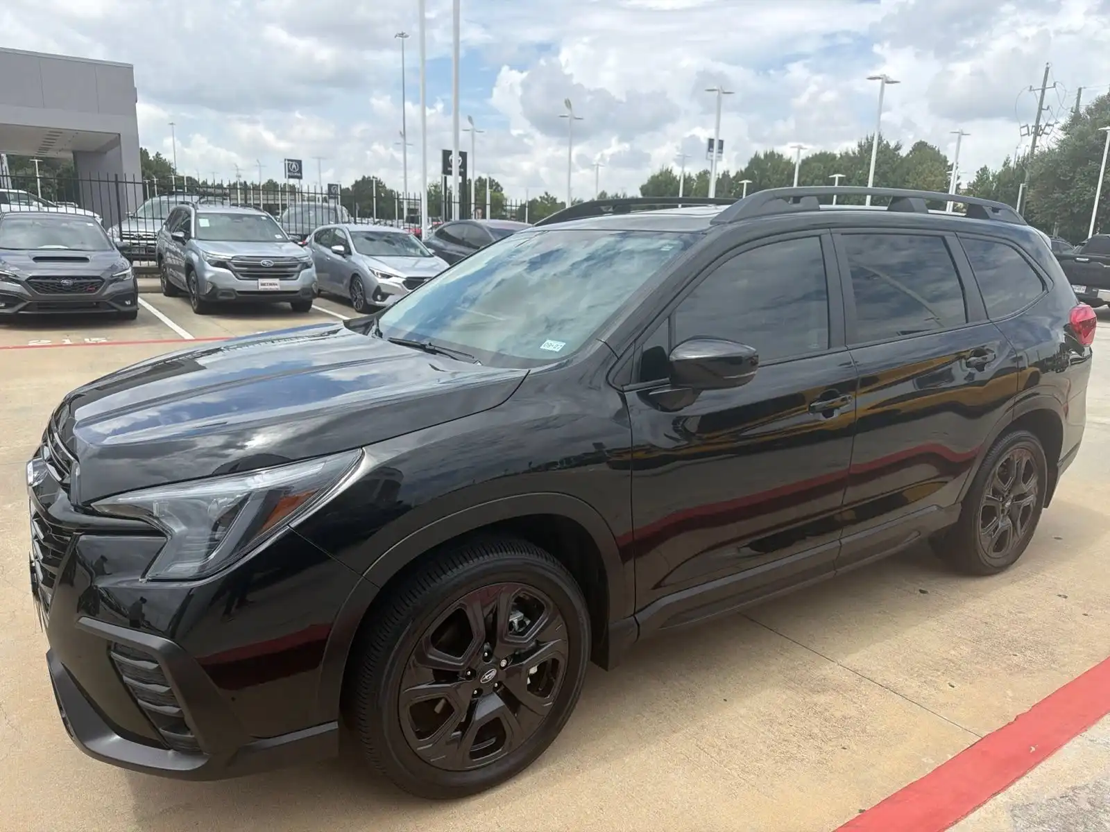 2025 Subaru Ascent Onyx Edition-Premium 7 Passenger's photo