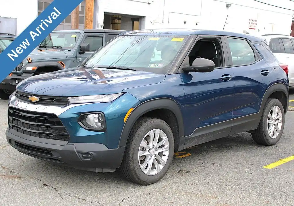 2021 Chevrolet Trailblazer LS AWD's photo