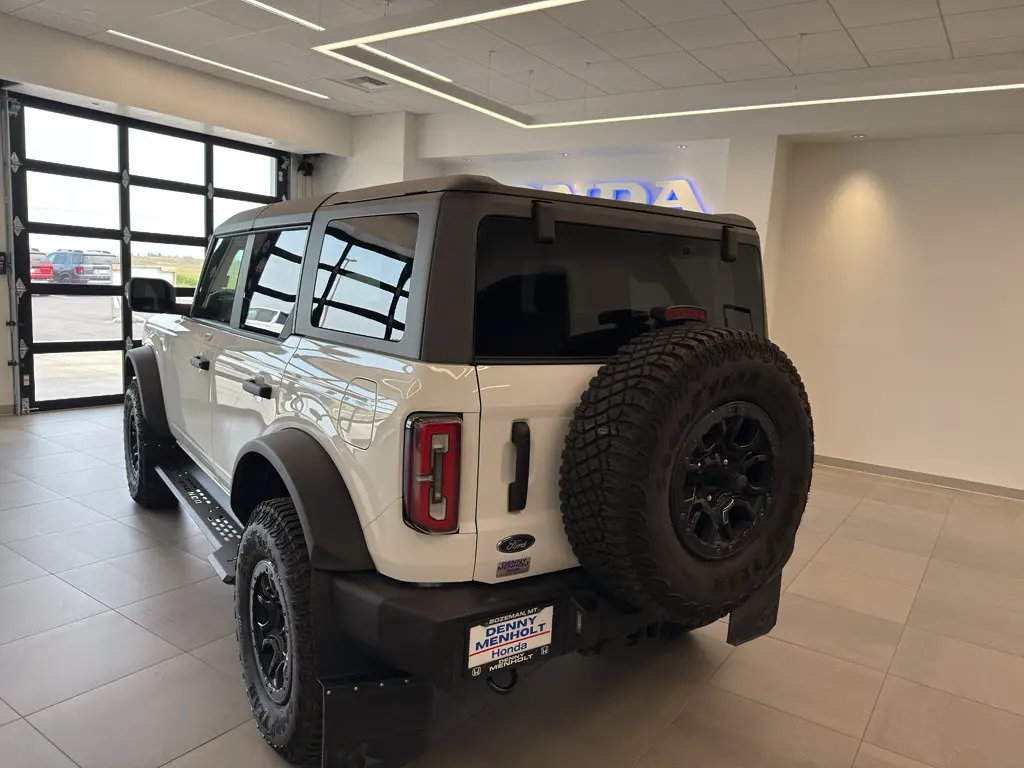 2022 Ford Bronco Wildtrak 4x4 photo 5